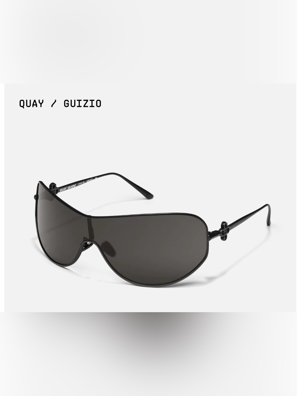 QUAY x GUIZIO Balance Sunglasses
Matte Black Metal Frame Dark
Smoke Lens - Picture 6 of 14